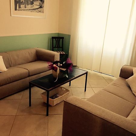 Villa Rosa Dei Venti Viareggio Bagian luar foto